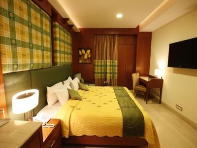Hotel Star Rocks Nowe Delhi Zewnętrze zdjęcie